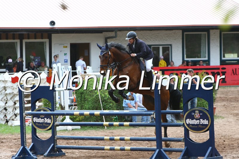 004M2561_Federball_Spring M x.JPG